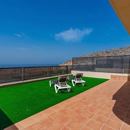 Apartman Ocean View With Ac, Pool, Playa Arena Pa05