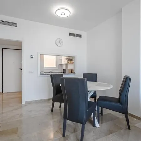 Apartman Ocean View With Ac, Pool, Playa Arena Pa05