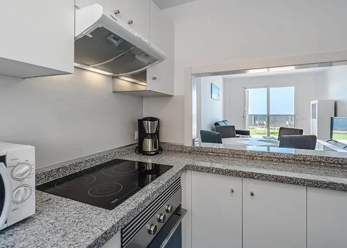 Ocean View With Ac, Pool, Playa Arena Pa05 *