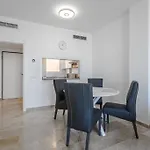 Apartamento Ocean View With Ac, Pool, Playa Arena Pa05